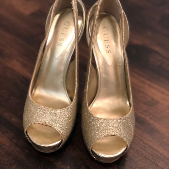 3 pairs of Heels - Picture 5 of 7